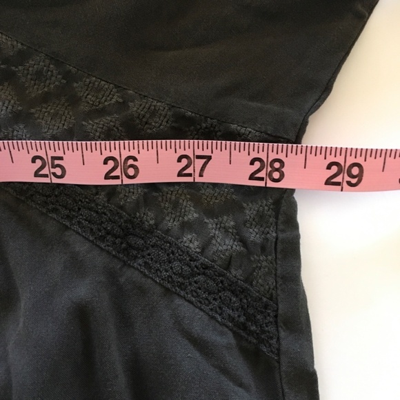 Torrid Challis Lace Trim Bell Sleeve Top Sz 3X Dark Gray Blouse Keyhole Stretch - Picture 13 of 14